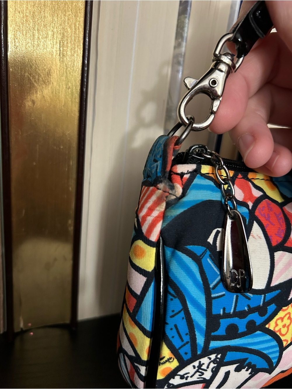 Donald J Pliner x Romero Britto Collaboration Shoulder Bag - Picture 9 of 10
